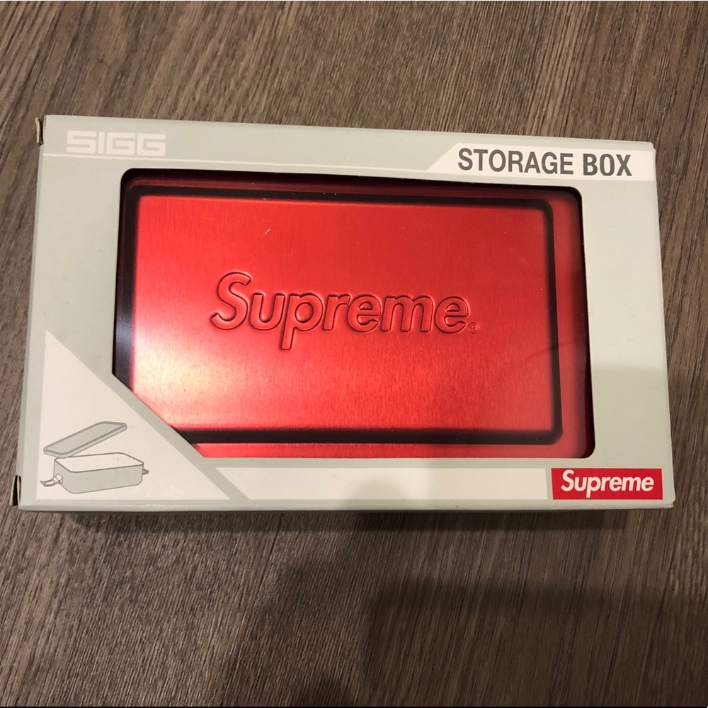 Supreme Box